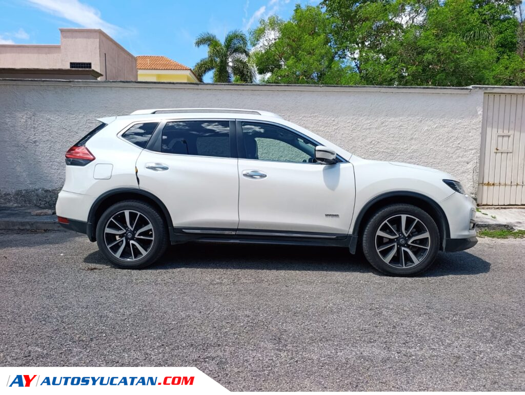 Nissan X-Trail  Exclusive Híbrida 2021