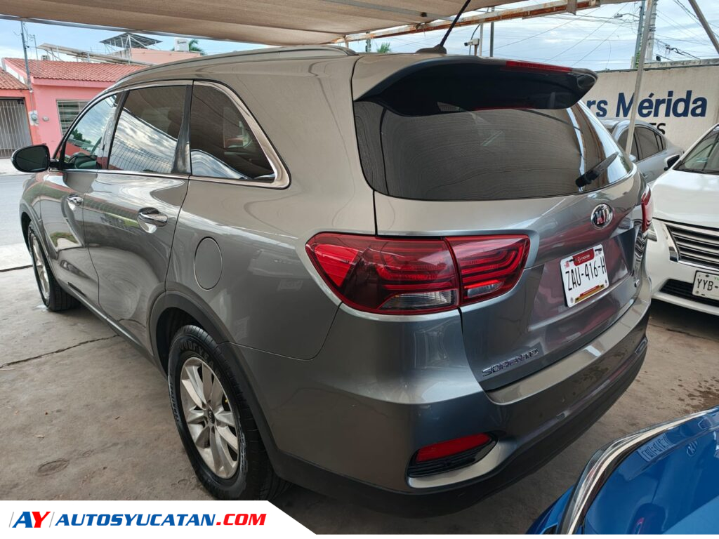 Kia Sorento LX Automática 8 Pasajeros 2019