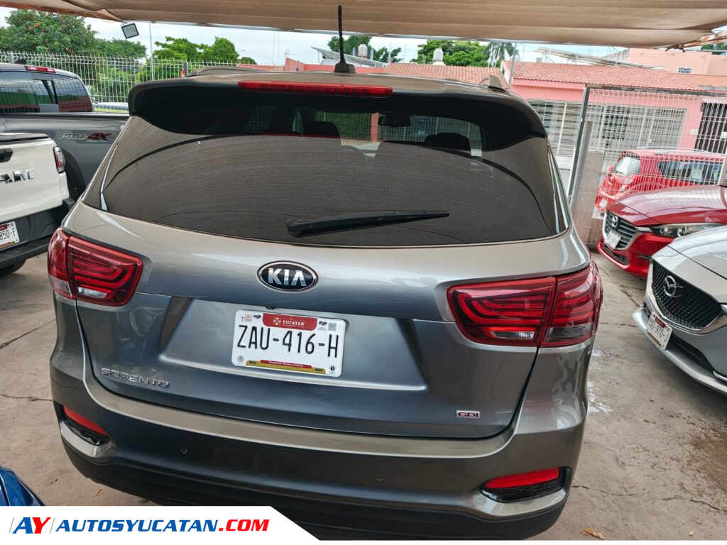 Kia Sorento LX Automática 8 Pasajeros 2019