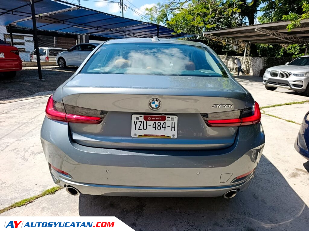 BMW Serie 3 320i 2024