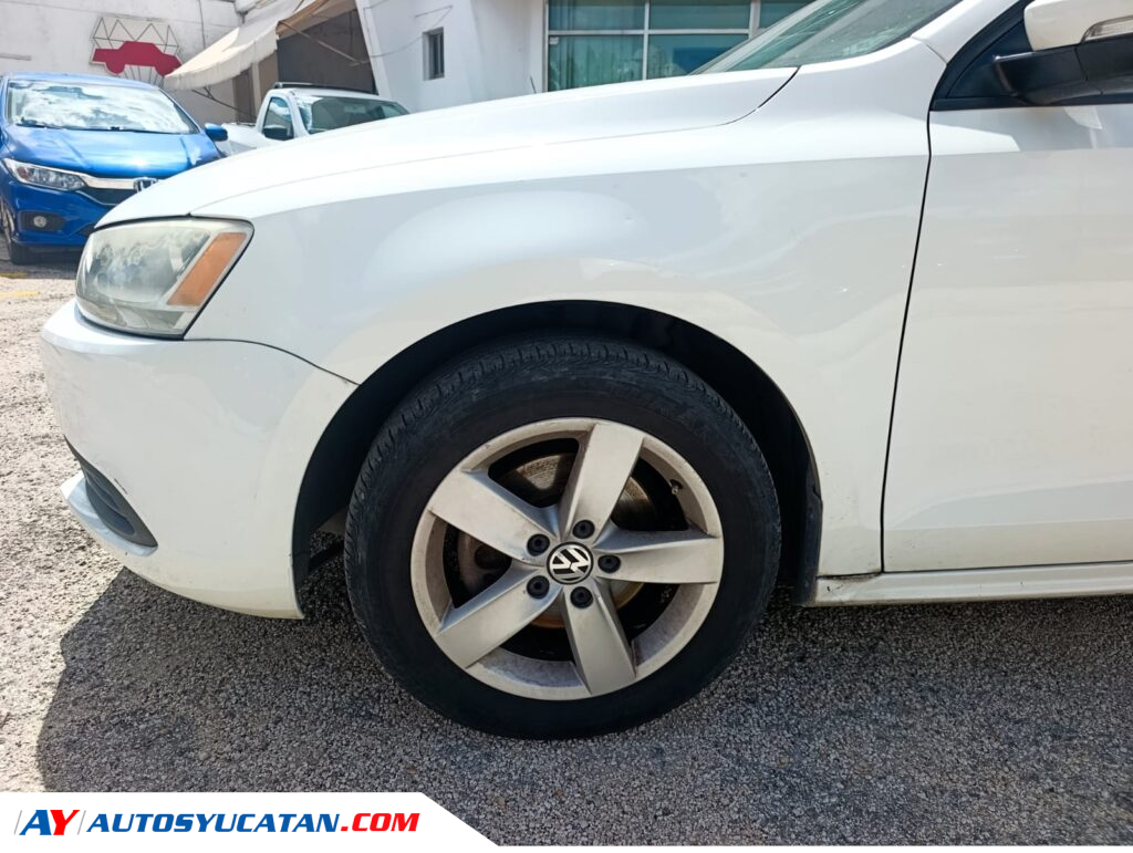 Volkswagen Jetta MK6 2011