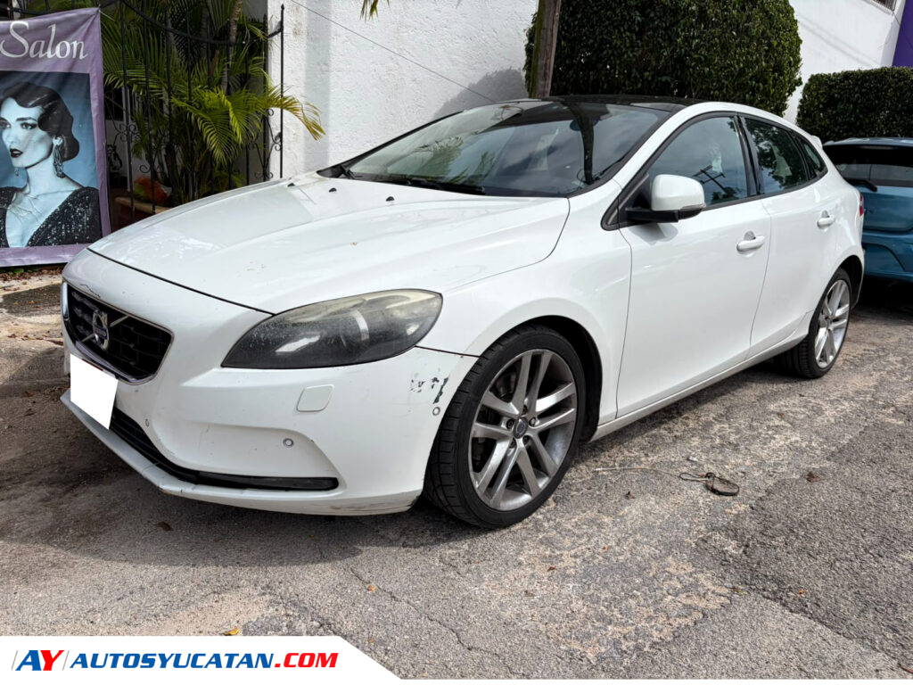 Volvo V40 2016