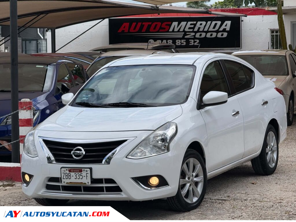 IMPECABLE NISSAN VERSA ADVANCE AUTOMATICO 2016