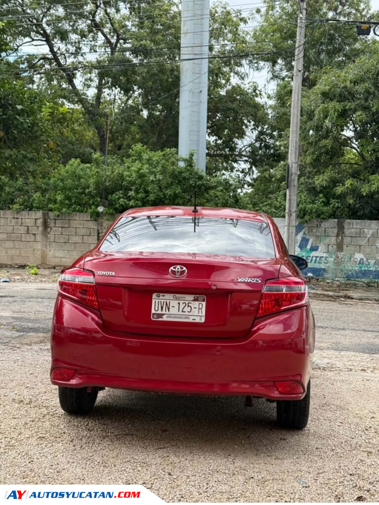 IMPECABLE TOYOTA YARIS 2017 AUTOMATICO