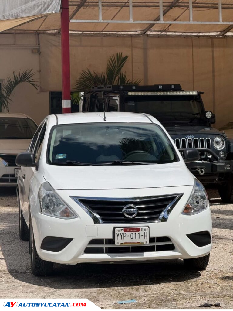 IMPECABLE NISSAN V DRIVE 2021 ESTANDAR