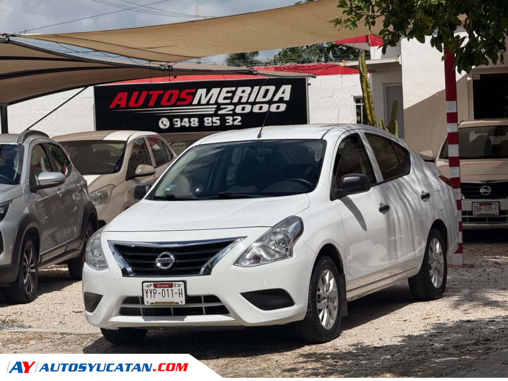 IMPECABLE NISSAN V DRIVE 2021 ESTANDAR
