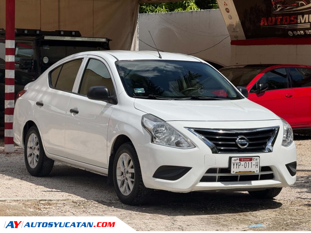 IMPECABLE NISSAN V DRIVE 2021 ESTANDAR