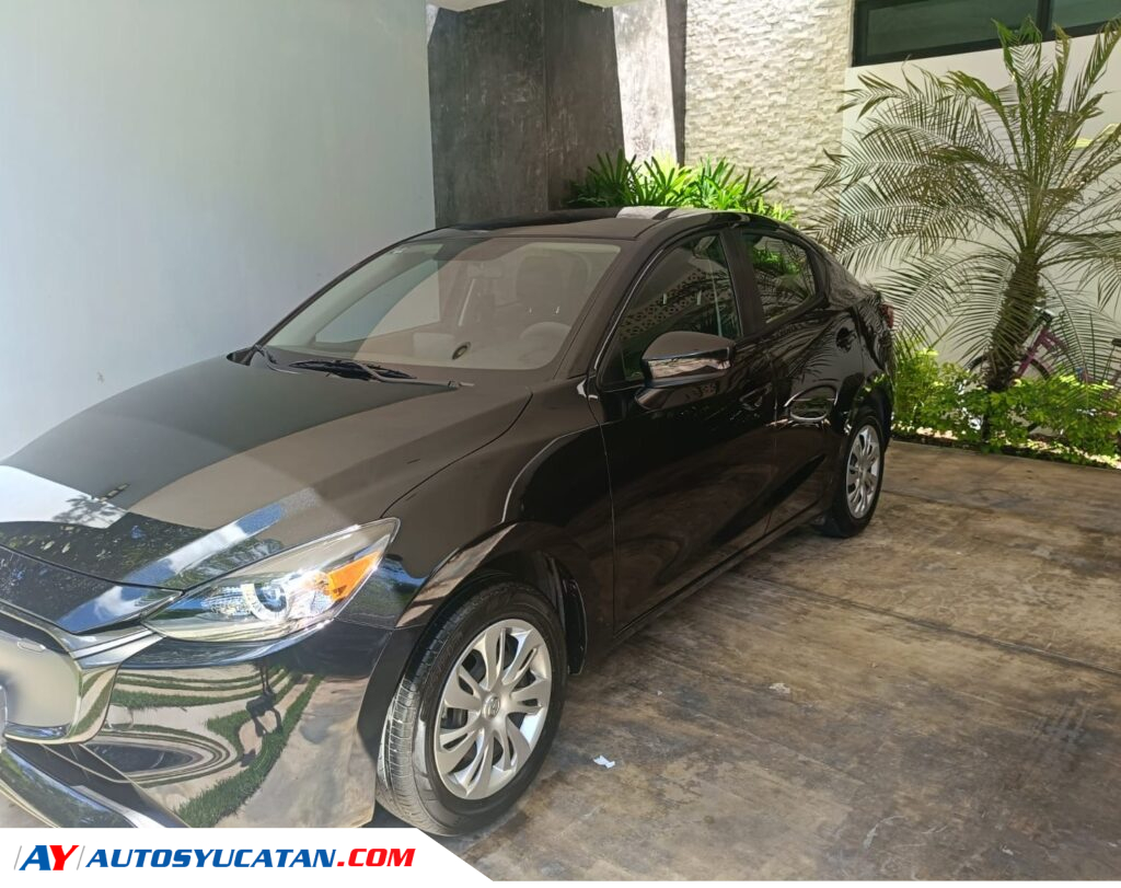 Venta Auto Sedan Mazda 2 Standar