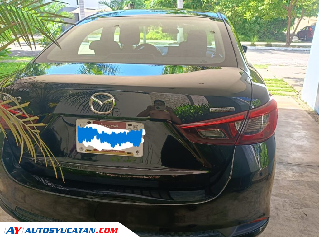 Venta Auto Sedan Mazda 2 Standar