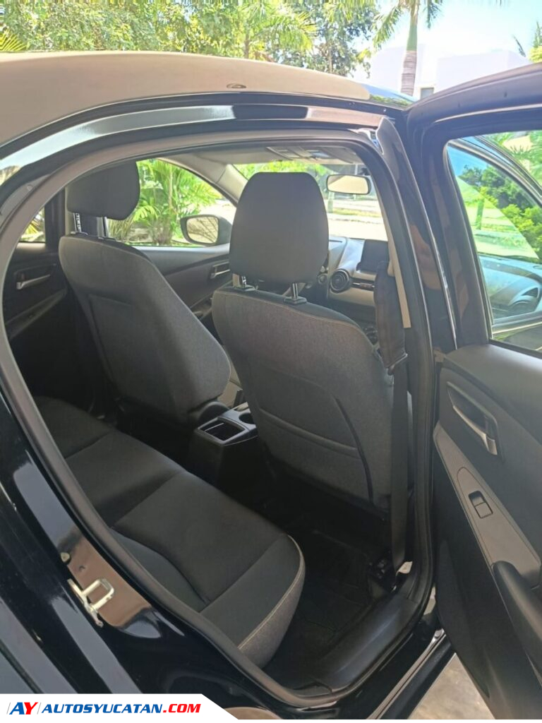 Venta Auto Sedan Mazda 2 Standar