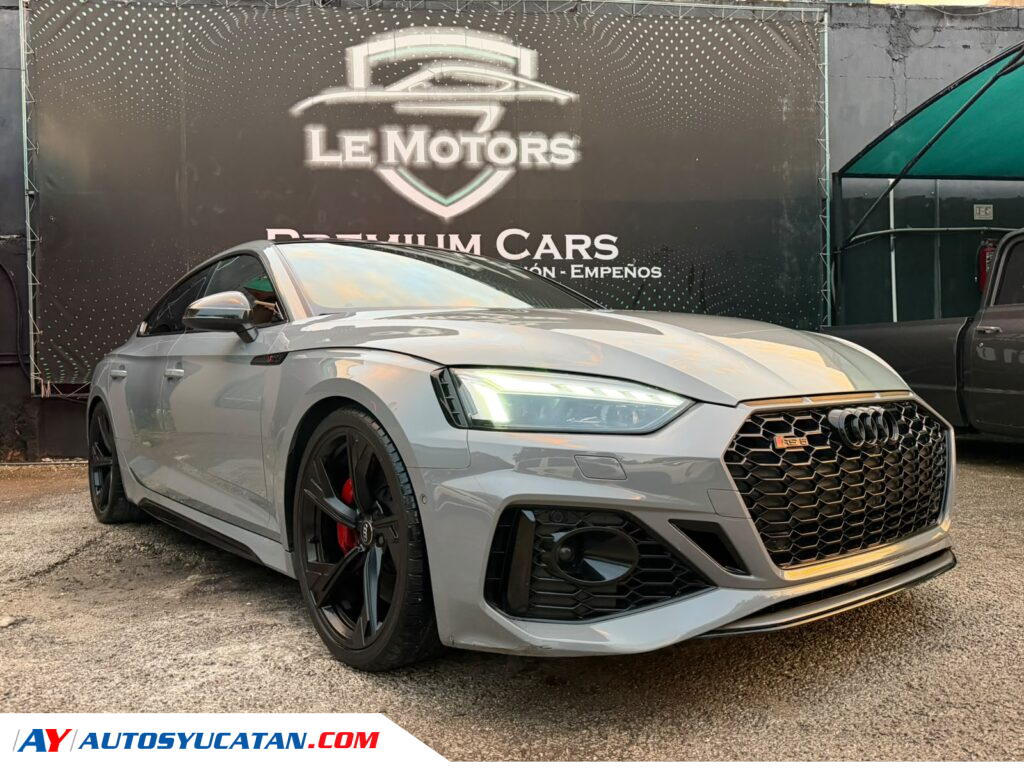 Audi RS5 2021