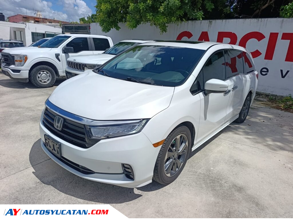 Honda Odyssey Touring 2023