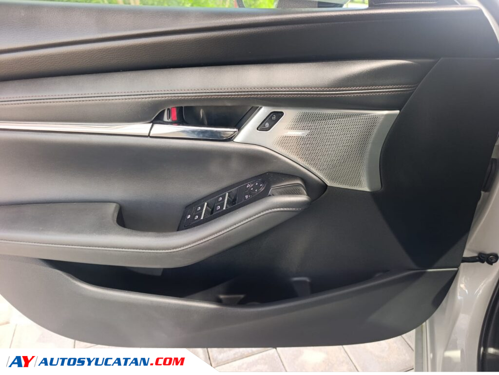 Mazda 3 Hatchback Grand Touring 2024
