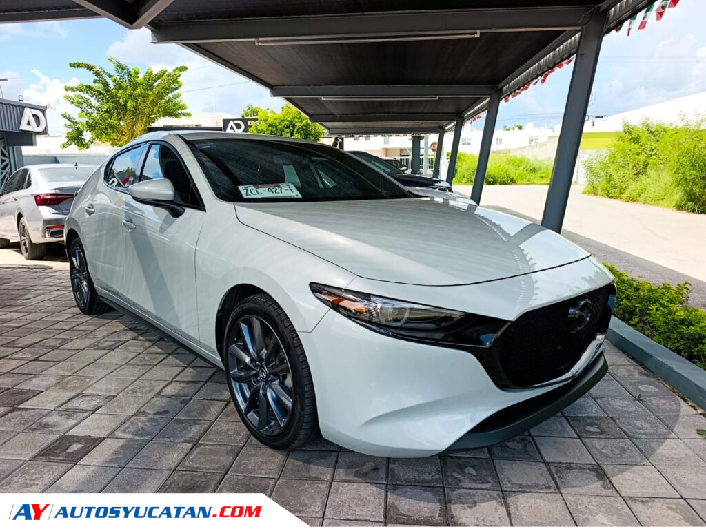 Mazda 3 Hatchback Grand Touring 2024
