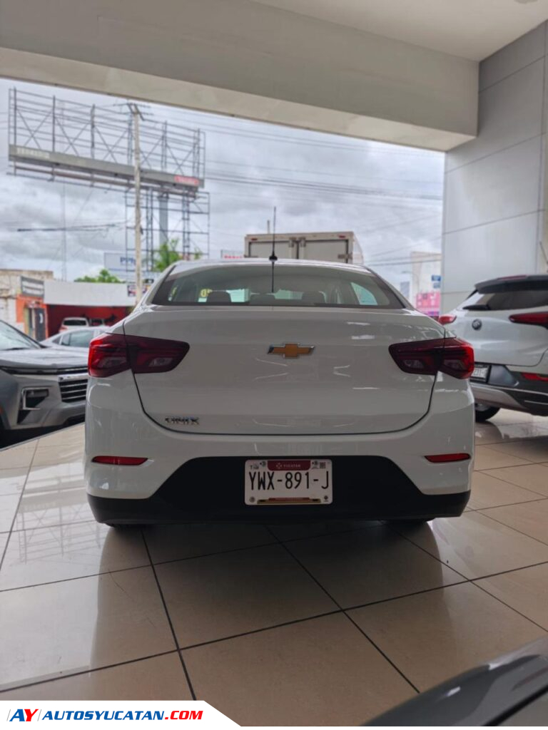 Chevrolet Onix LS Estandar 2025