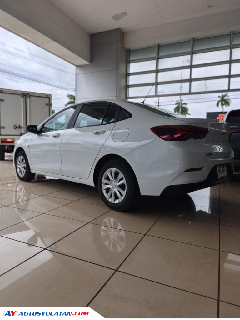 Chevrolet Onix LS Estandar 2025