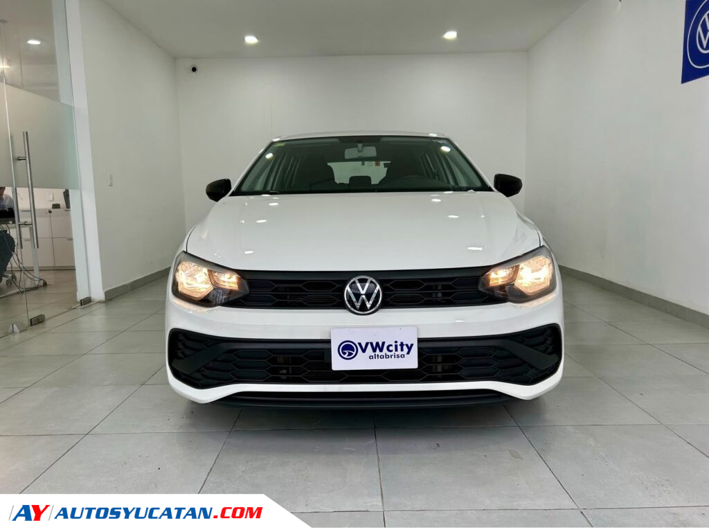 VOLKSWAGEN POLO TRACK  STD  2026