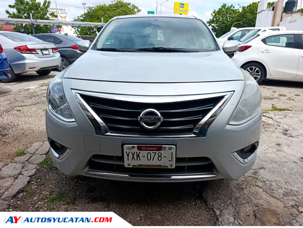 Nissan Versa Advance Aut. 2017