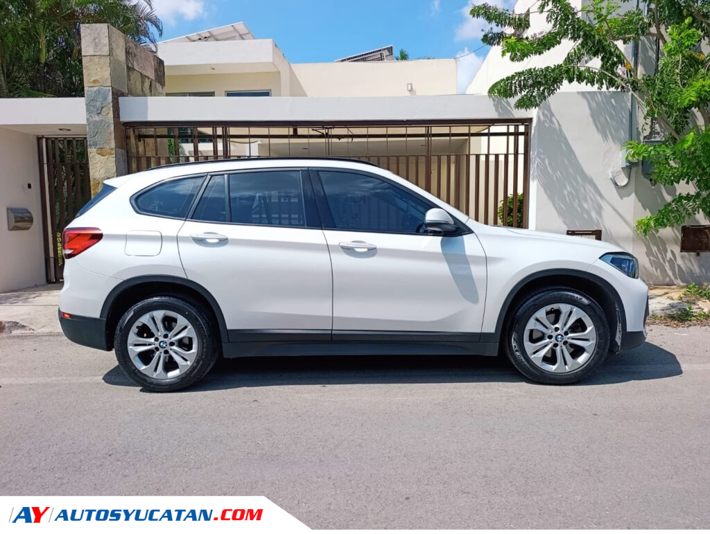 BMW X1 sDrive 18i 2021