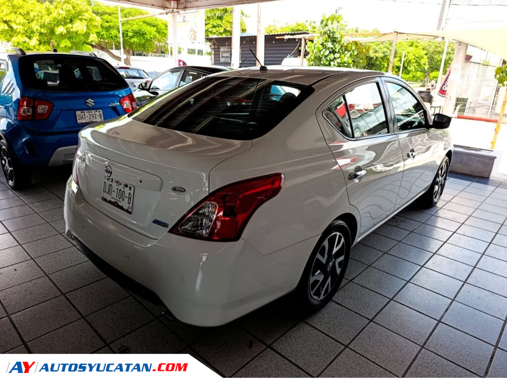 Nissan Versa Exclusive Aut. 2016