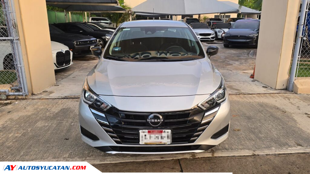 Nissan Versa Aut 2024