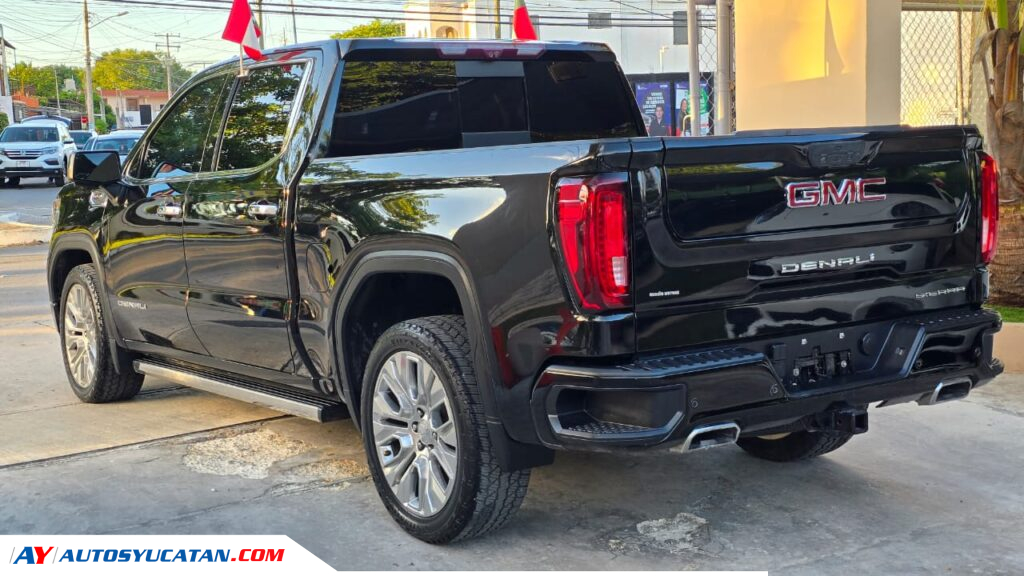 GMC Sierra Denali 2021