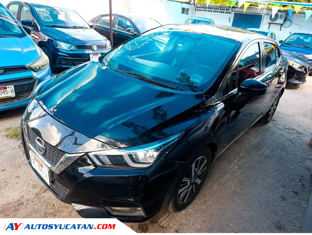 Nissan Versa Advance 2020