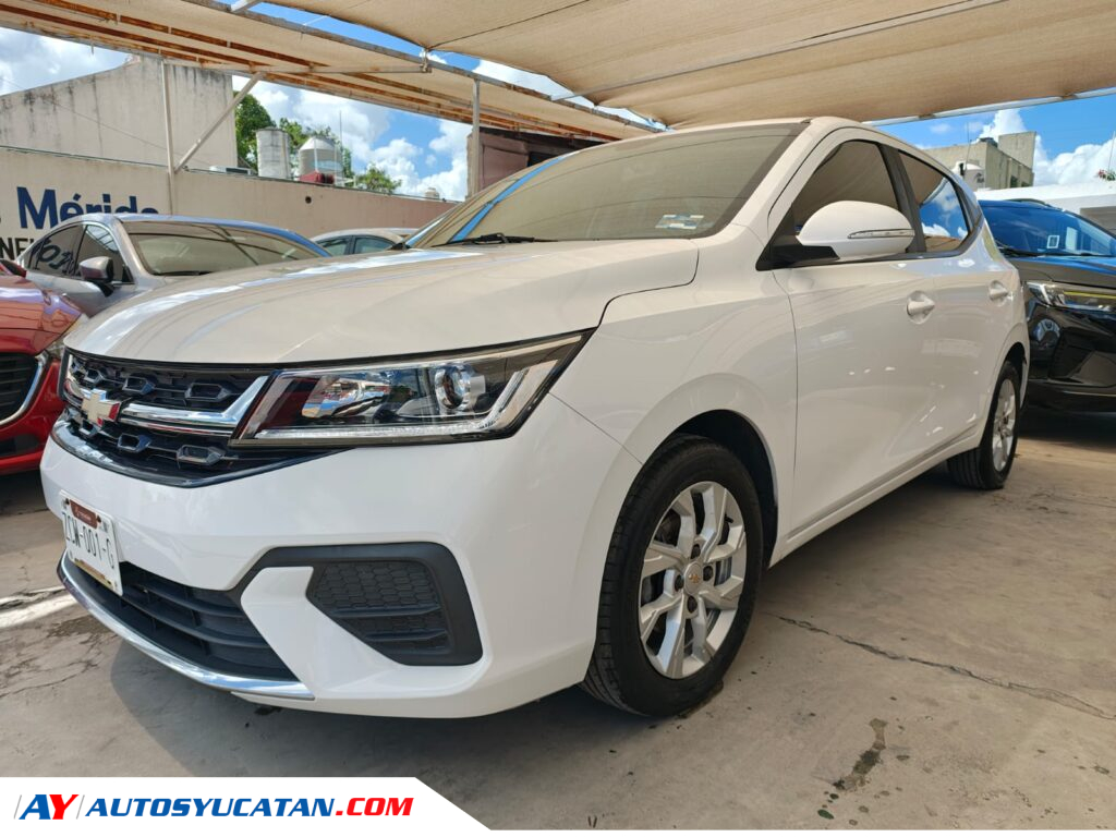 Chevrolet Aveo LT Hatchback  Standard 2024