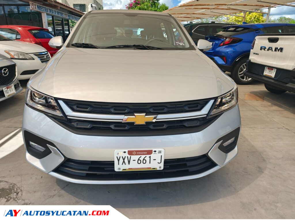 Chevrolet Aveo LS Hatchback Standar 2026
