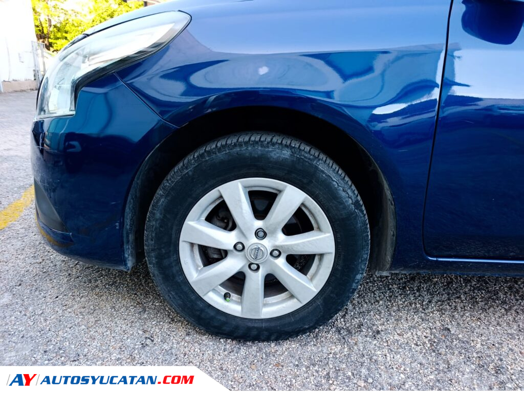 Nissan Versa Aut 2019