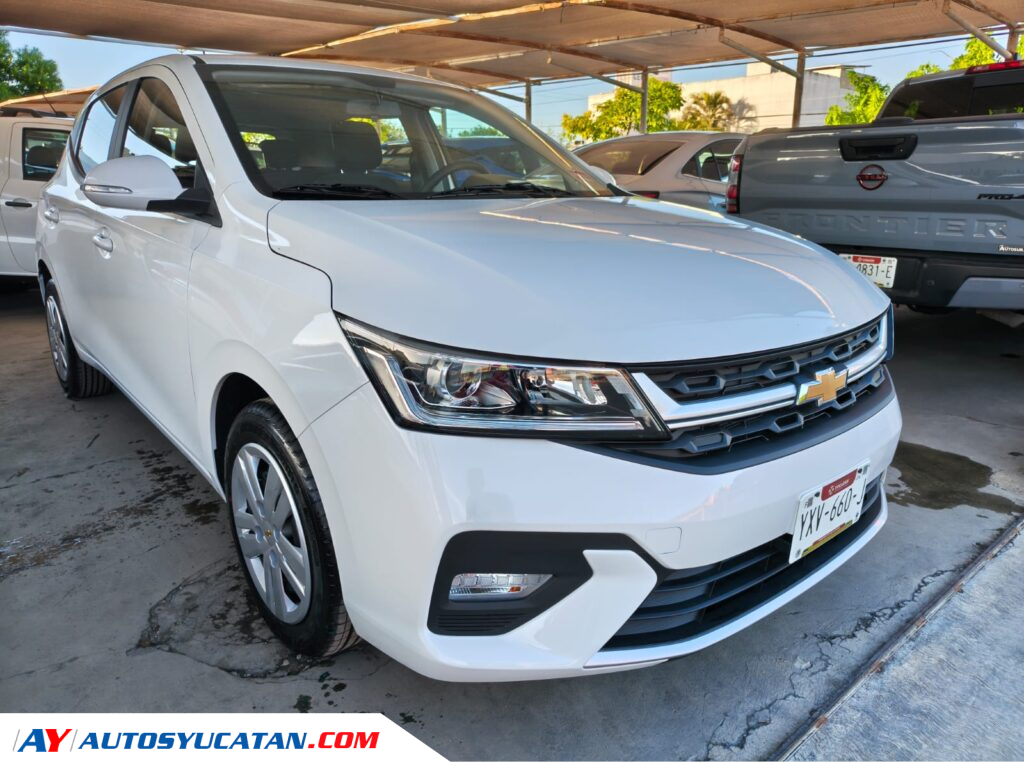 Chevrolet Aveo LS Hatchback  Standard 2026