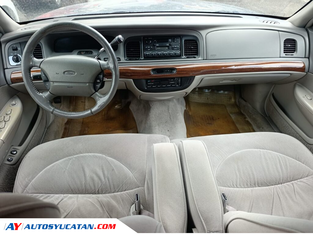Ford Grand Marquis 1996
