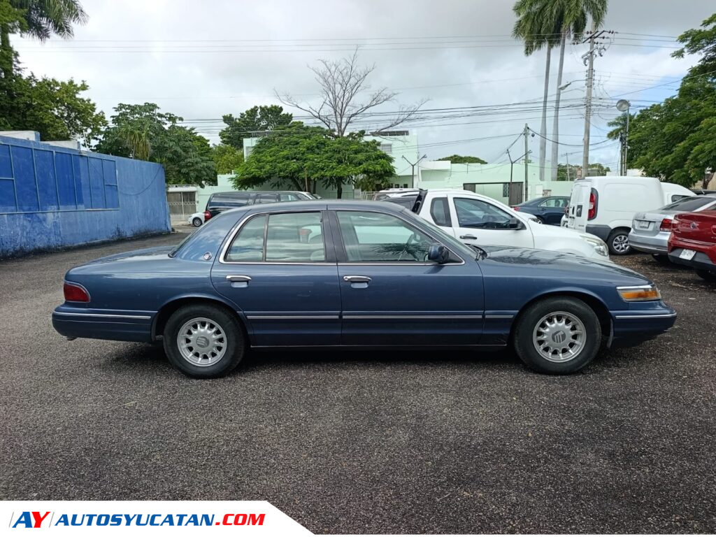 Ford Grand Marquis 1996
