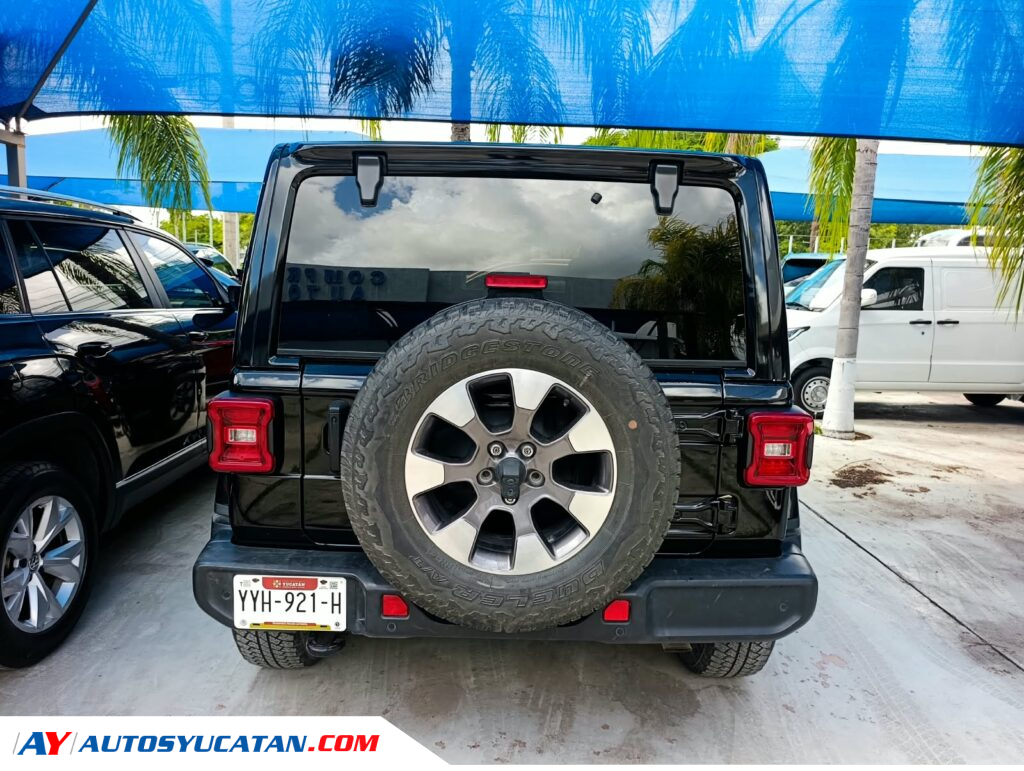 Jeep Wrangler Sahara 2021