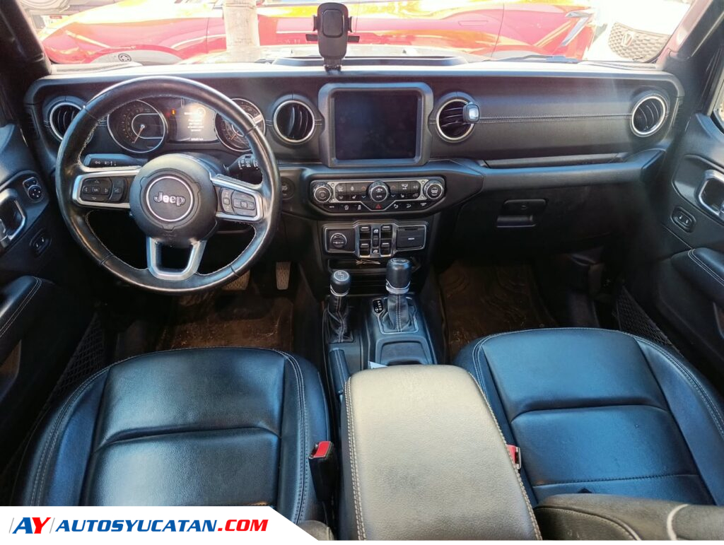 Jeep Wrangler Sahara 2021