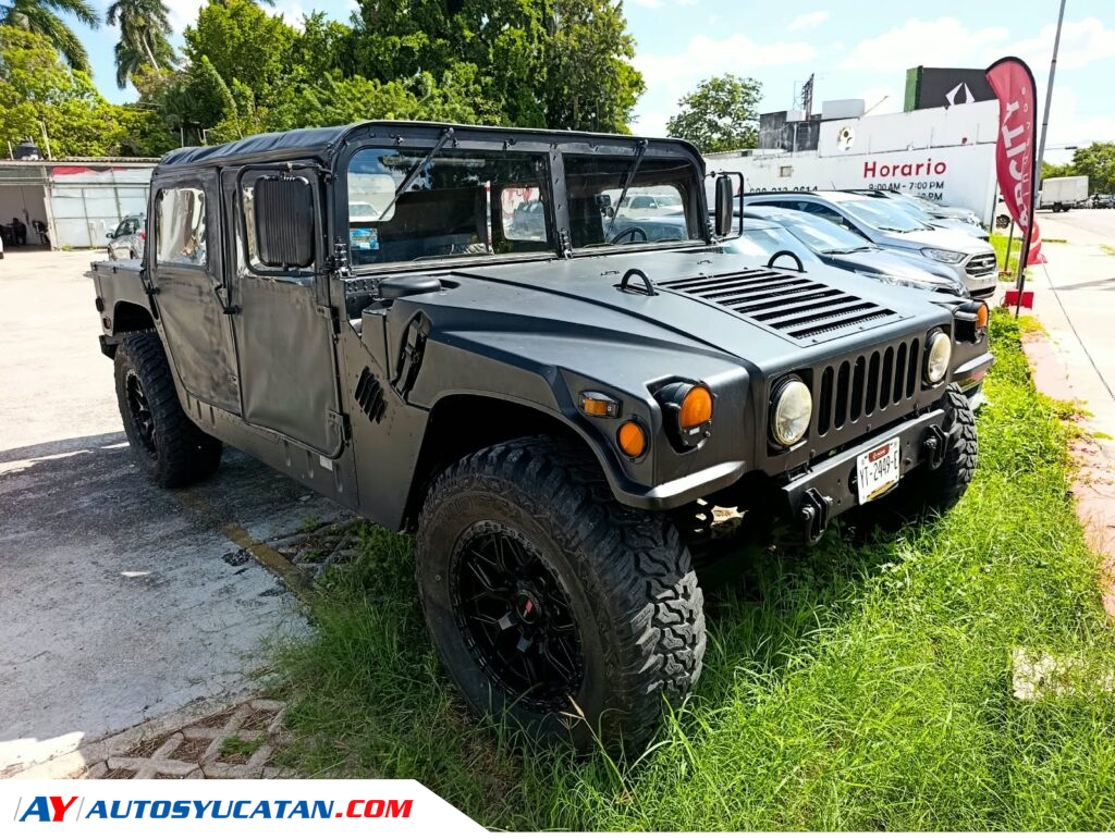 Hummer H1 2008