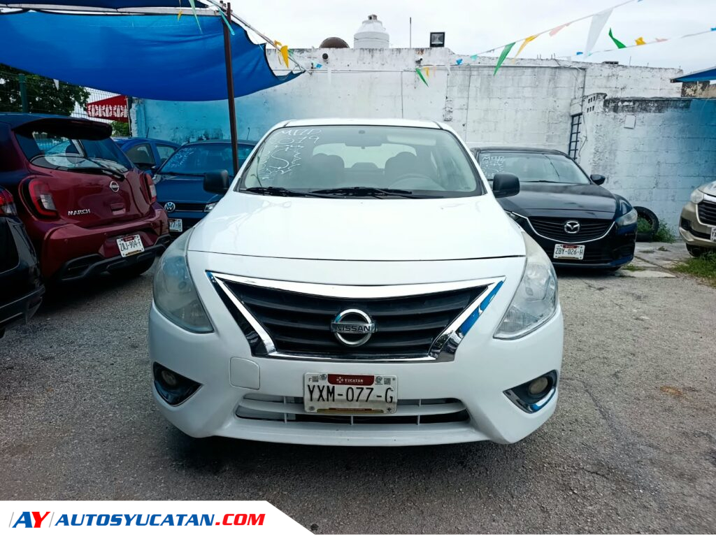 Nissan Versa STD 2019